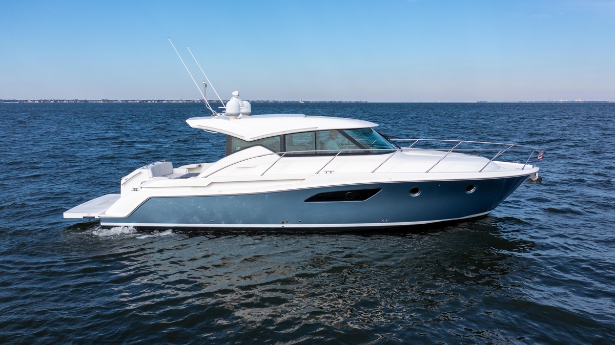 2016 Tiara Yachts C44 Coupe - Sold Boat