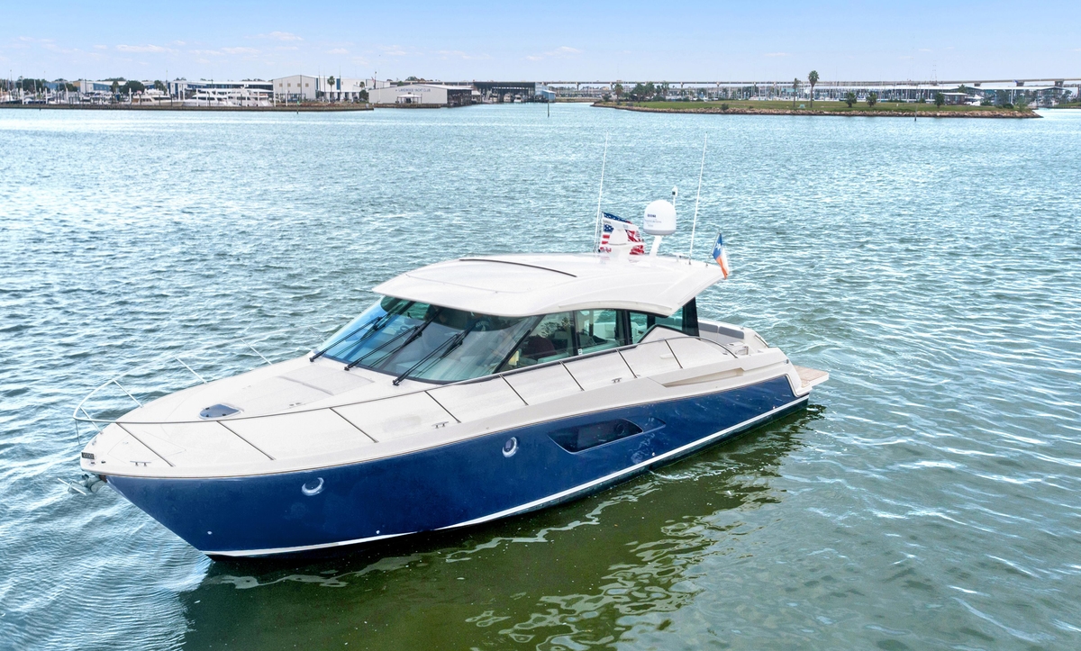 2019 Tiara Yachts C53 Coupe - Sold Boat