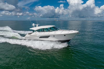 BOATZON | Tiara Yachts C53 Coupe 2020