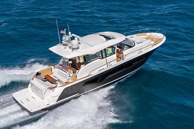 BOATZON | Tiara Yachts EX54 2025