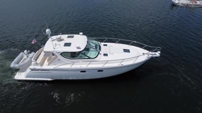 BOATZON | Tiara Yachts Sovran 4300 2006 BOATZON | Tiara Yachts Sovran 4300 2006