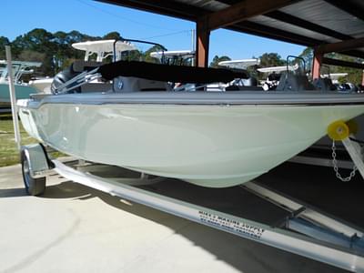 BOATZON | Tidewater 180 CC Adventure 2025