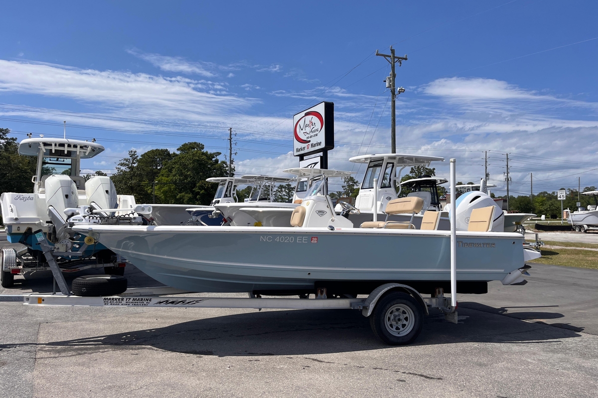 2016 Tidewater 1910 Bay Max - Sold Boat