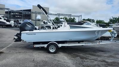 BOATZON | Tidewater 1910 Bay Max 2025 BOATZON | Tidewater 1910 Bay Max 2025