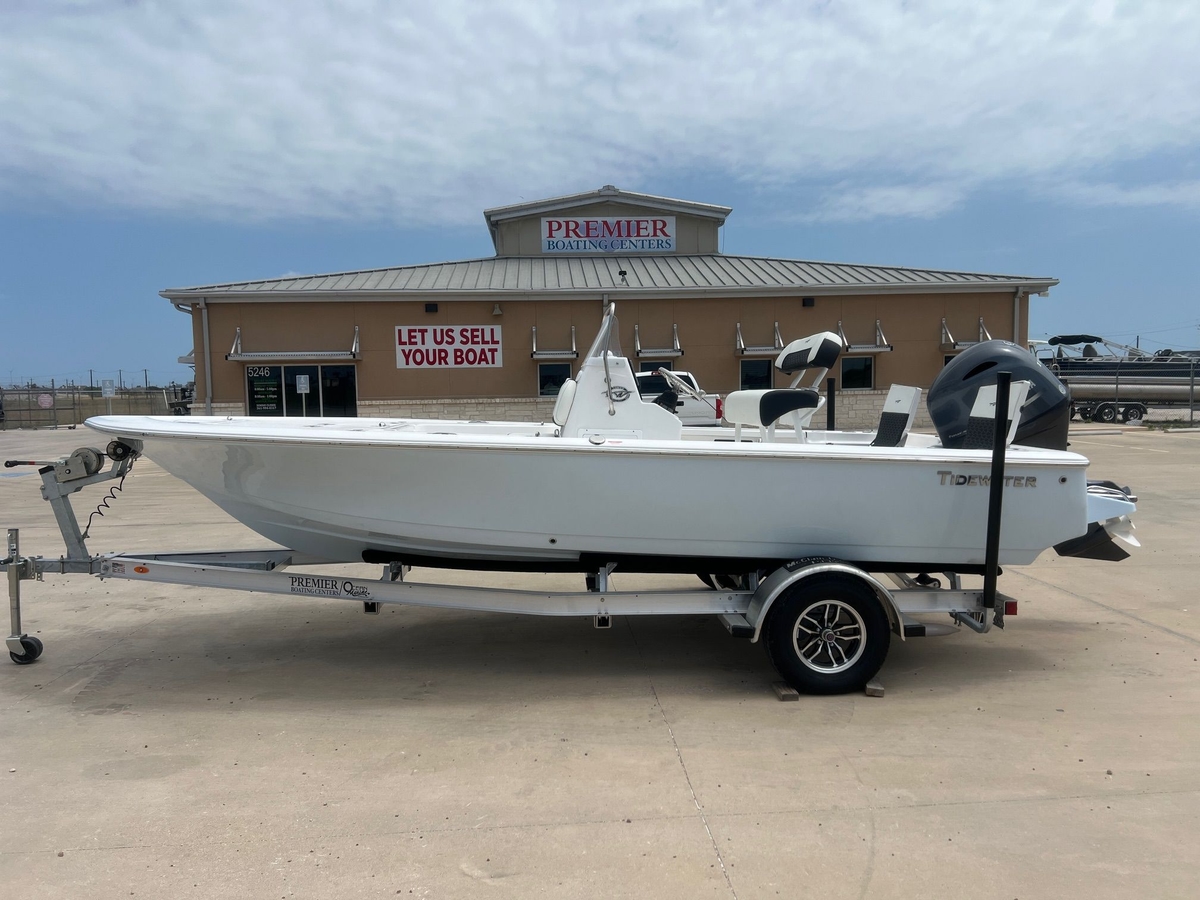 2026 Tidewater 1910 Bay Max - Sold Boat