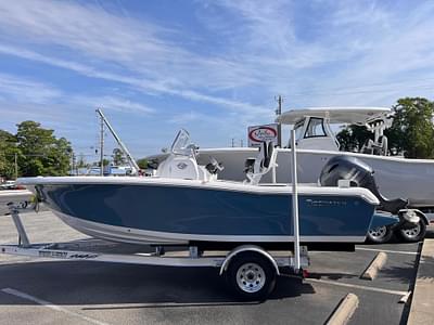 BOATZON | Tidewater 198 CC Adventure 2025 BOATZON | Tidewater 198 CC Adventure 2025