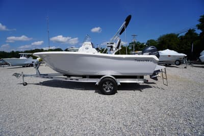 BOATZON | Tidewater 198 CC Adventure 2026