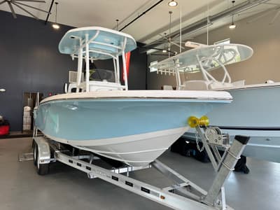 BOATZON | Tidewater 210 CC Adventure 2024