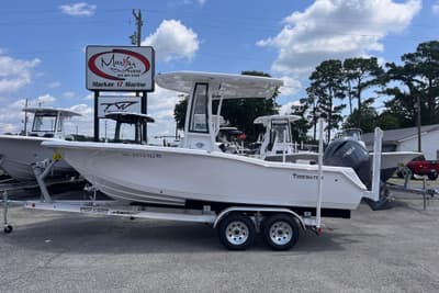 BOATZON | Tidewater 210 CC Adventure 2026 BOATZON | Tidewater 210 CC Adventure 2026
