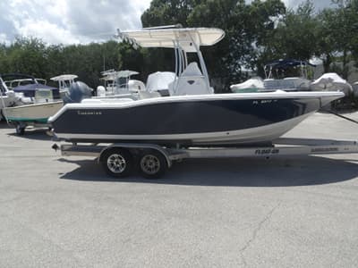 BOATZON | Tidewater 210 LXF 2014