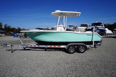 BOATZON | Tidewater 210 LXF 2018