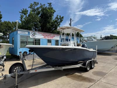 BOATZON | Tidewater 210 LXF 2018