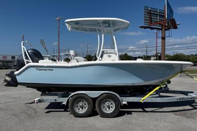BOATZON | Tidewater 210 LXF 2018