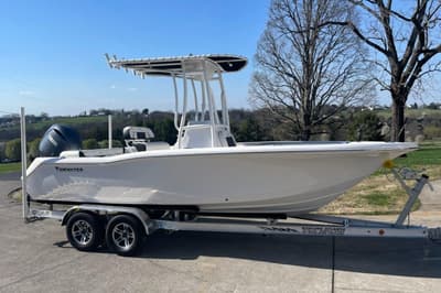 BOATZON | Tidewater 210 LXF 2023