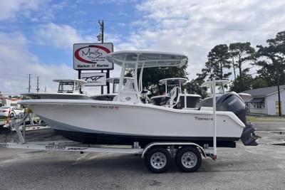 BOATZON | Tidewater 210 LXF 2024