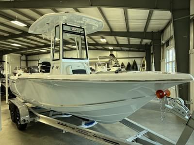 BOATZON | Tidewater 210 LXF 2026 BOATZON | Tidewater 210 LXF 2026
