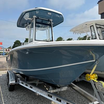 BOATZON | Tidewater 210CC 2026 BOATZON | Tidewater 210CC 2026