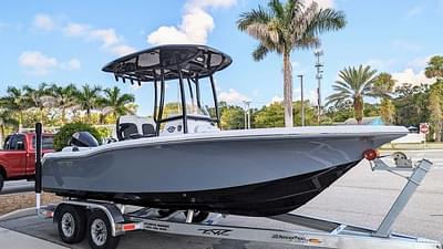 BOATZON | Tidewater 210LXF 2024 BOATZON | Tidewater 210LXF 2024