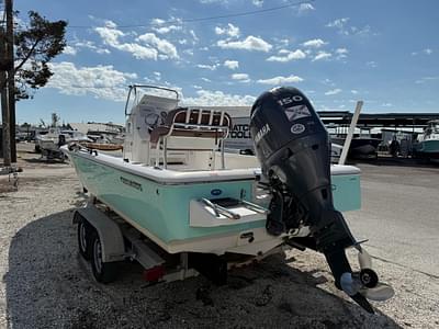 BOATZON | Tidewater 2110 Bay Max 2017 BOATZON | Tidewater 2110 Bay Max 2017