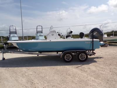 BOATZON | Tidewater 2110 Bay Max 2025 BOATZON | Tidewater 2110 Bay Max 2025