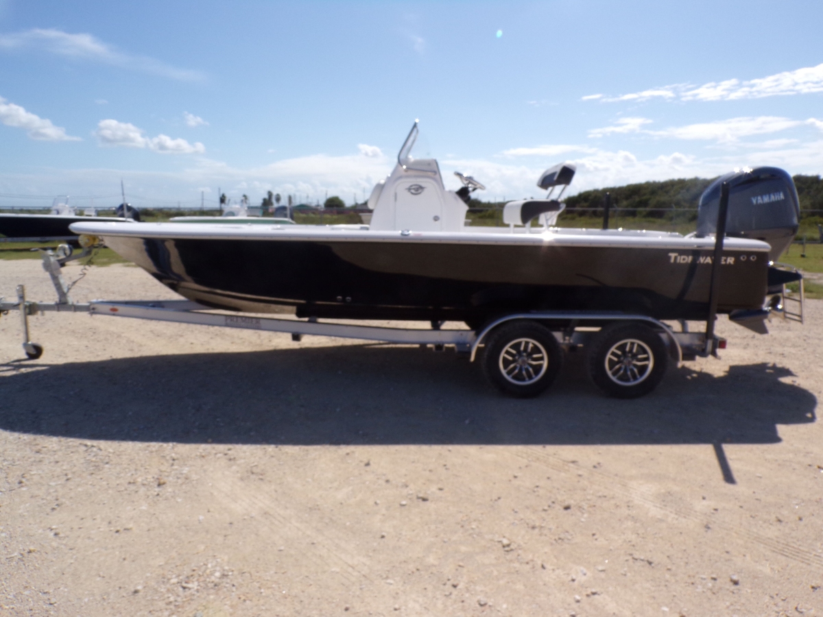 2026 Tidewater 2110 Bay Max - Sold Boat