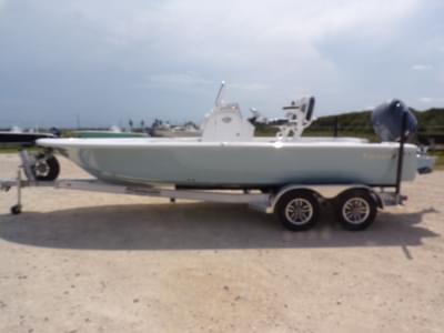 BOATZON | Tidewater 2110 Bay Max 2026