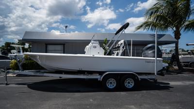 BOATZON | Tidewater 2110 Bay Max 2026 BOATZON | Tidewater 2110 Bay Max 2026