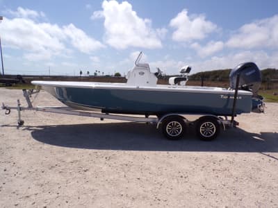 BOATZON | Tidewater 2110BMT 2026