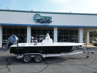 BOATZON | Tidewater 2110BMT 2026