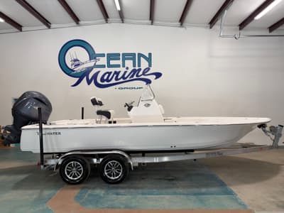 BOATZON | Tidewater 2110BMT 2026