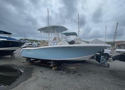 BOATZON | Tidewater 220 CC Adventure 2016 BOATZON | Tidewater 220 CC Adventure 2016