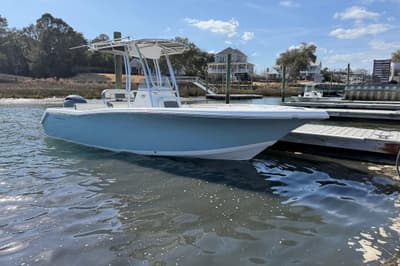 BOATZON | Tidewater 220 CC Adventure 2017