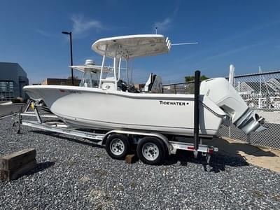 BOATZON | Tidewater 220 CC Adventure 2023 BOATZON | Tidewater 220 CC Adventure 2023