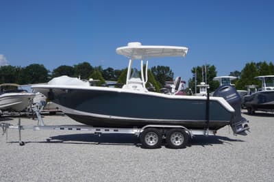 BOATZON | Tidewater 220 CC Adventure 2023 BOATZON | Tidewater 220 CC Adventure 2023
