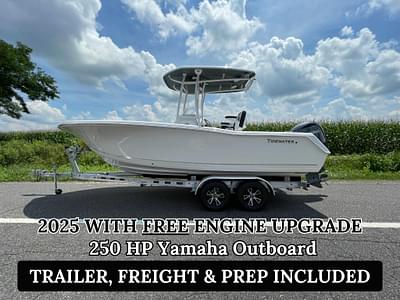 BOATZON | Tidewater 220 CC Adventure 2025