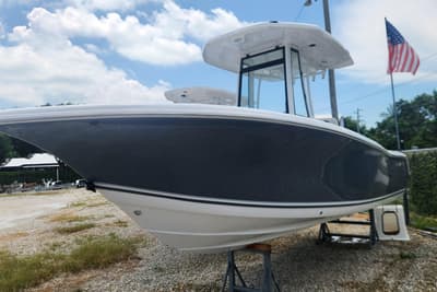 BOATZON | Tidewater 220 CC Adventure 2026