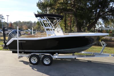 BOATZON | Tidewater 220 LXF 2016