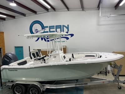 BOATZON | Tidewater 220 LXF 2025 BOATZON | Tidewater 220 LXF 2025