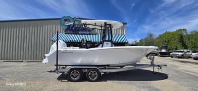 BOATZON | Tidewater 220 LXF 2026 BOATZON | Tidewater 220 LXF 2026
