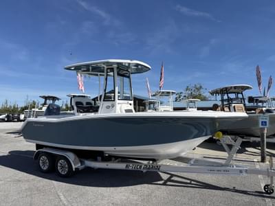 BOATZON | Tidewater 220 LXF 2026