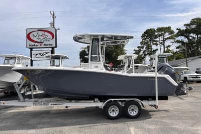 BOATZON | Tidewater 220 LXF 2026