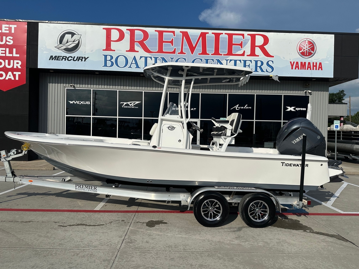 2025 Tidewater 2210 Carolina Bay - Sold Boat