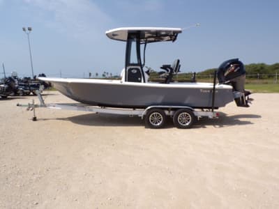 BOATZON | Tidewater 2210 Carolina Bay 2026