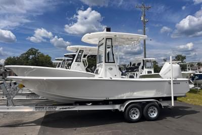 BOATZON | Tidewater 2210 Carolina Bay 2026