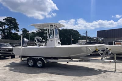BOATZON | Tidewater 2210 Carolina Bay 2026