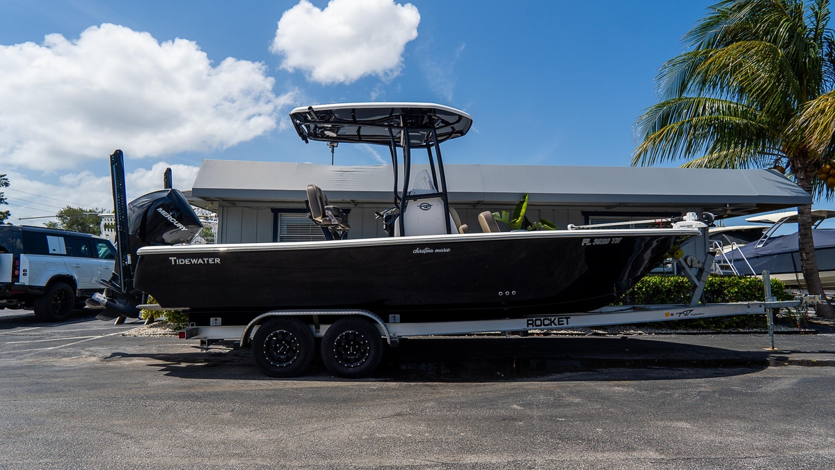 2022 Tidewater 2300 Carolina Bay - Sold Boat