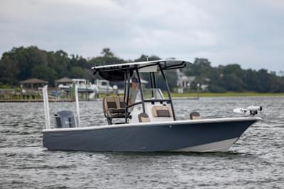 BOATZON | Tidewater 2300 Carolina Bay 2022
