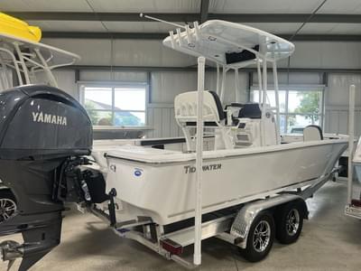 BOATZON | Tidewater 2300 Carolina Bay 2025