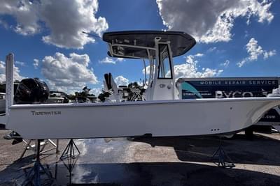 BOATZON | Tidewater 2300 Carolina Bay 2026