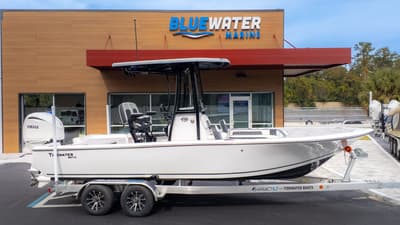 BOATZON | Tidewater 2300 Carolina Bay 2026